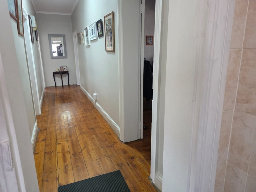  Bedroom Property for Sale in West Bank Western Cape